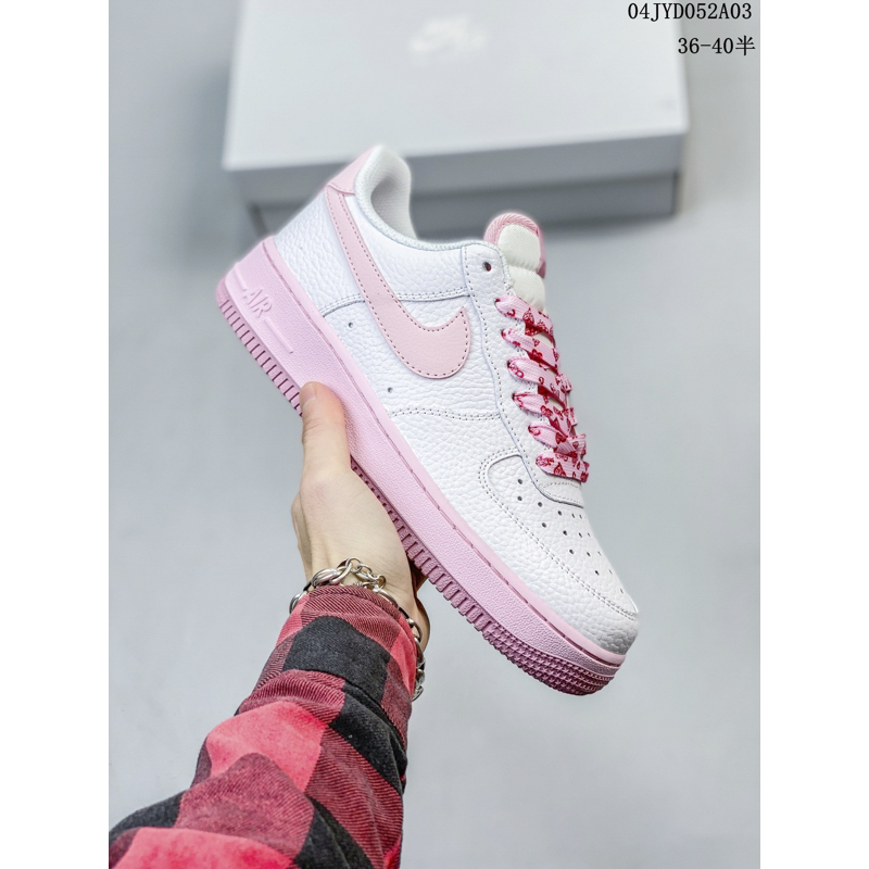 NIKE耐克  Air Force 1 Low  空军一号低帮运动休闲板鞋 女款